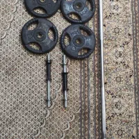 هالتر و ۴ وزنه پنج کیلویی و دو گیره دمبل