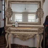 آینه و کنسول