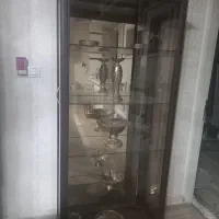 بوفه شیشه ای