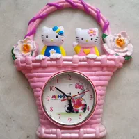 ساعت دیواری طرح کیتی با جعبه و نو