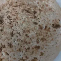 نیازمند فروشنده نان در نانوایی