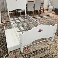 تخت تک نفره