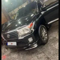 لندکروز ۲۰۱۳