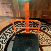 باسکول ۳۰۰ کیلویی با کفی ۴۰ * ۵۰ سنگین