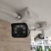 فروش و نصب دوربین مداربسته دزدگیر اماکن برقی آیفون