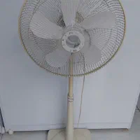 پنکه ایستاده در حد نو