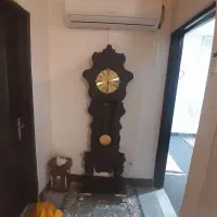 پاتریشن چوبی و ساعت ایستاده از جنس چوب مرغوب