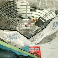 فن دمنده و مقداری وسایل منزل