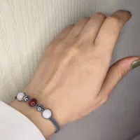 دستبند و گردنبند های سنگی