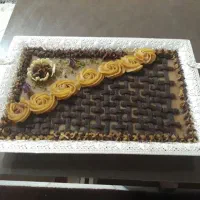 سفارش انواع کیک و حلوا و دسر