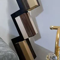 اباژور ایستاده