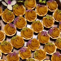 حلوا و خرما(پذیرش سفارشات مجالس )