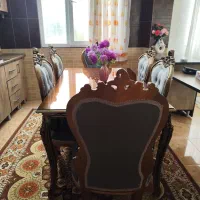 میز ناهارخوری شش نفره