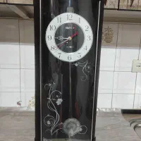ساعت دیواری