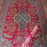 دو عدد فرش قرمز ۶ متری