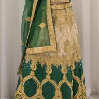 لباس هندی (ساری)