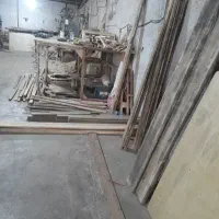 نجار نیمه ماهر یا کارگر ساده