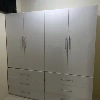 کمد لباس و میز مطالعه شیک و نو