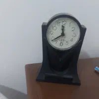 ساعت رو میزی کاملا سالم و نو و زنگدار