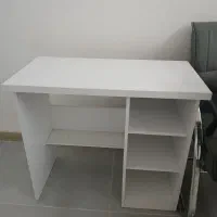 میز و صندلی