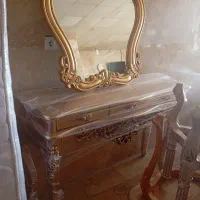 تشک دو نفره و کنسول و آینه