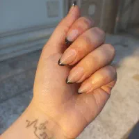 خدمات تخصصی ناخن و آموزش کاشت و ترمیم....