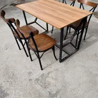 میز و صندلی لهستانی