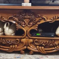 میز ال ای دی تلوزیون