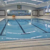 تمیزکار و نظافت کار و کفشدار استخر|استخدام سرایداری و نظافت|اصفهان, باغ کاران|دیوار