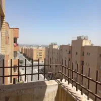 نیازمند نیروی کار