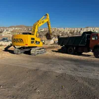 راننده بیل مکانیکی