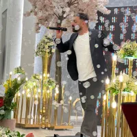 دی جی و شومن Dj
