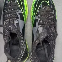 کفش فوتبالی مناسب برای سالن