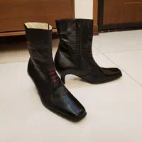 بوت مشکی زنانه چرم طبیعی