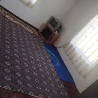 کارگر برای نگهبانی شبانه روزی و کار در گاوداری