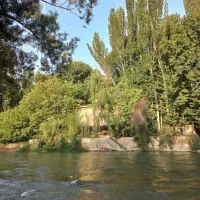 زمین-کلنگی-در-محدوده-باغ-بهادران