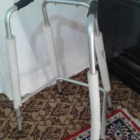واکر سالمند اولی نو سومی کارکرده