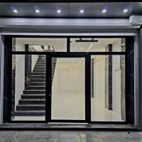 رهن-و-اجاره-دو-دهنه-مغازه-در-موقعیت-ممتاز-تجاری