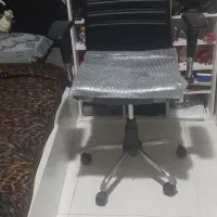 صندلی چرخون