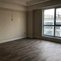 ۲۳۵ متر دروس رو به نور جنوب