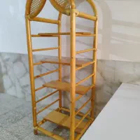 کرسی و قفسه