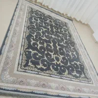 فرش ۹ متری ۷۰۰ شانه در حد نو
