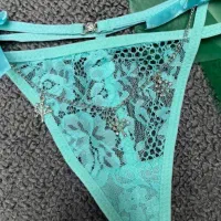 شورت و سوتین