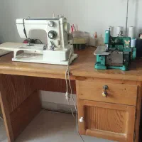 میز کار چوبی