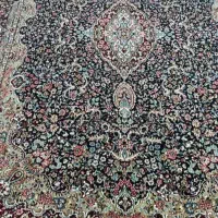 ۲ عدد فرش ۱۲ متری هر دو باهم ۱۸ تومان