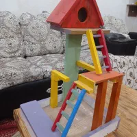 لانه پرنده چوبی