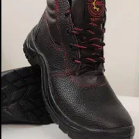 کفش ایمنی اهنی سایز ۴۰ الی ۴۵