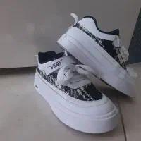 کفش اسپرت و پوتین|کفش و لباس بچه|اهر, |دیوار