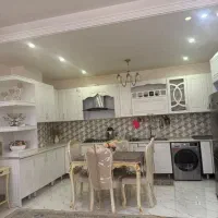 ۱۰۲متری نوساز طبقه اول،شهرک گلستان
