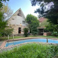 ویلا-باغ-300-متری-مبله-استخر-4-فصل